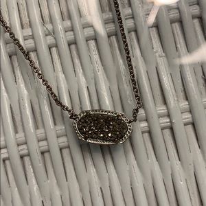 Kendra Scott necklace
